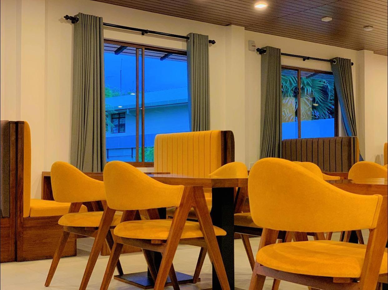 Ud Garden Hotel Kataragama Ngoại thất bức ảnh