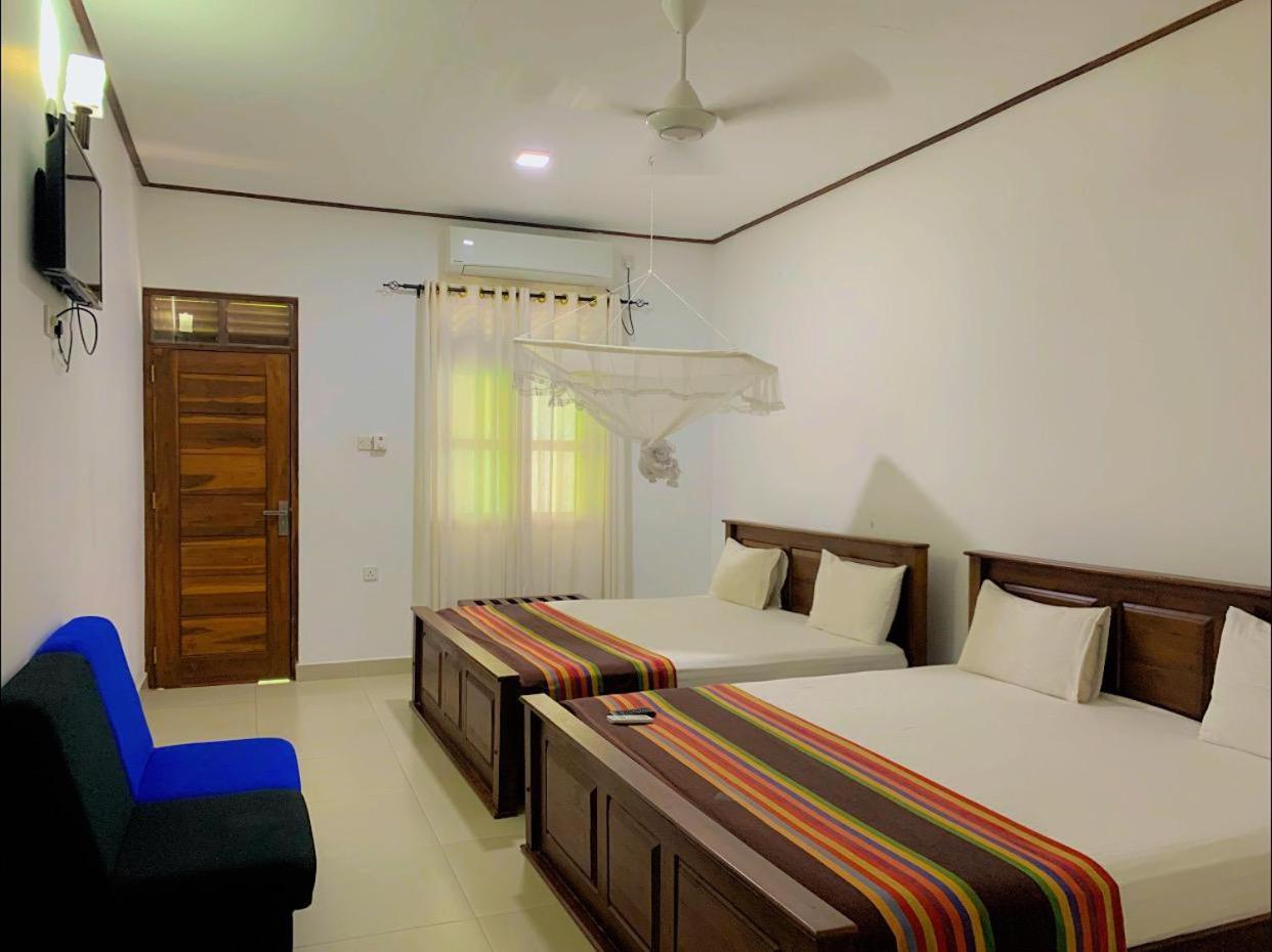 Ud Garden Hotel Kataragama Ngoại thất bức ảnh